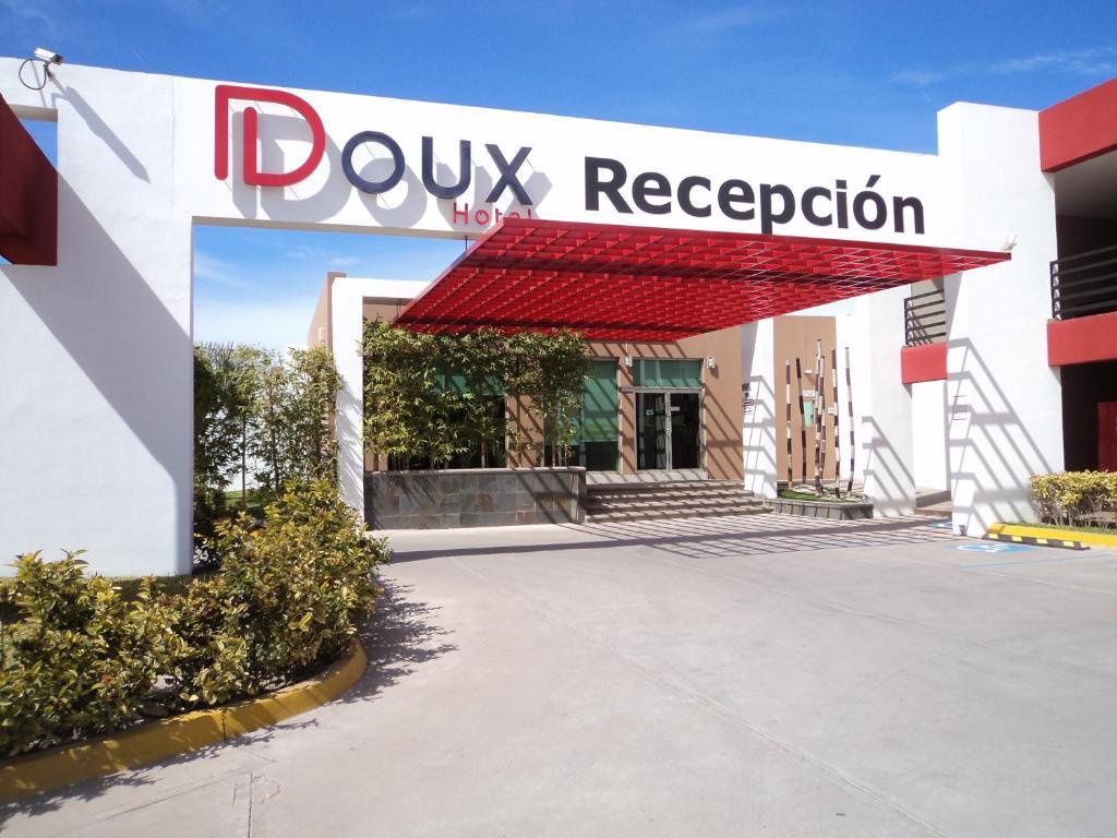 Hotel Doux Los Mochis Exterior foto